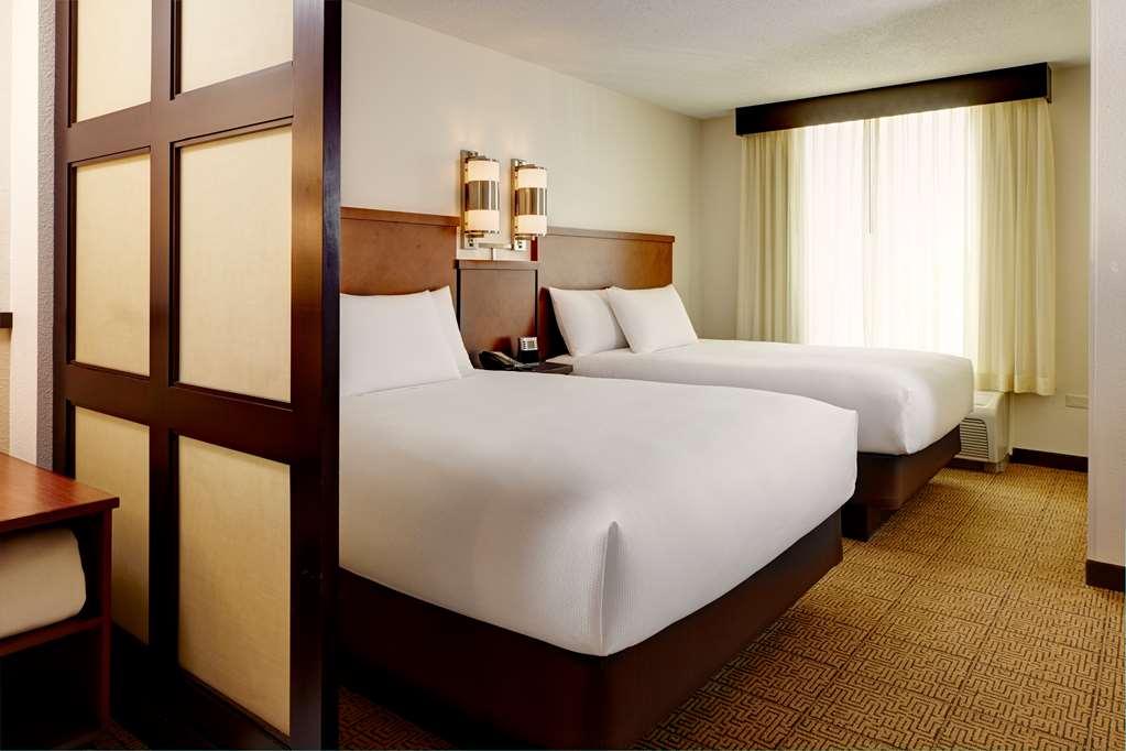 Hyatt Place Bethlehem-Downtown Номер фото
